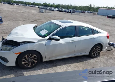 2016 Honda Civic Ex z USA, uszkodzony, nr VIN 19XFC2F77GE014657